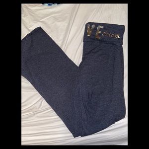 Aeropostale Live Love Dream Yoga Pants